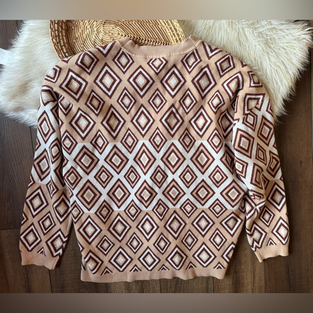 Abbott Elementary Diamond Beige Tan Cardigan Swea… - image 3